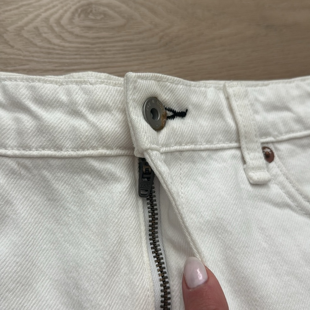 Rag & Bone - Dre Low Rise Short Shorts - Picture 6 of 15